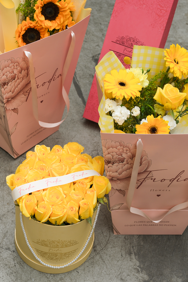Detalle de Box Yellow – Frodia Flowers