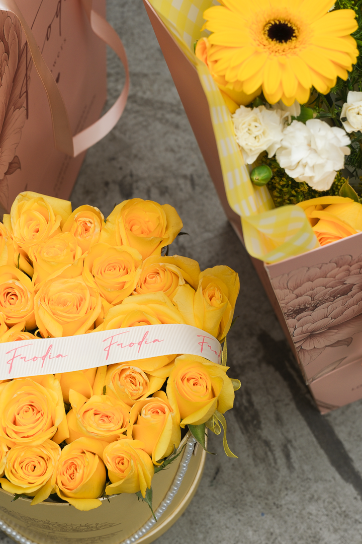 Box Yellow, otra vista – Frodia Flowers